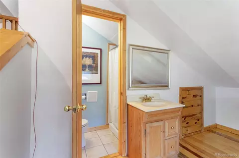 Bath - 9061 Rex Ln, Conifer, CO 80433 photo 3 of 3