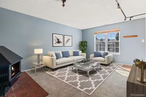 2301 E Fremont Ave #Y06, Centennial, CO 80122