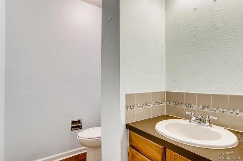 19934 E Flora Pl, Aurora, CO 80013 photo 13