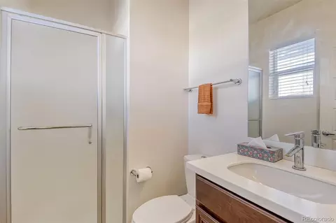 Bath - 10890 Touchstone Loop, Parker, CO 80134 photo 3 of 5