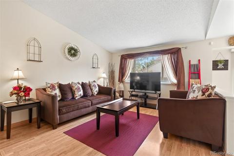 19374 E 40th Pl, Denver, CO 80249 photo 5