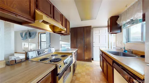 Kitchen - 10001 Evans Ave #83A, Aurora, CO 80247 photo 1 of 2