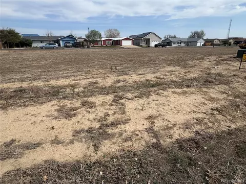 45 Johnson Ct, Keenesburg, CO 80643