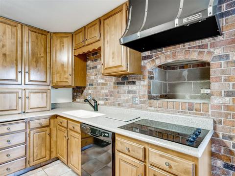 9249 Grandview Ave, Arvada, CO 80002 photo 15