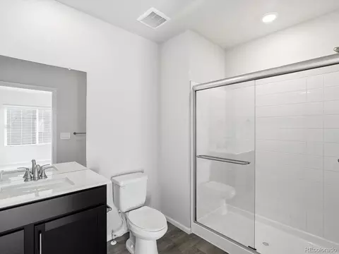 Bath - 4651 Cloudburst Ln, Morrison, CO 80465 photo 1 of 5
