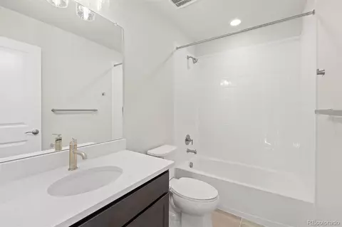 21134 E 63rd Dr, Aurora, CO 80019 photo 19