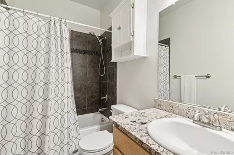 Bath - 10981 E 166th Ave, Brighton, CO 80602 photo 3 of 4