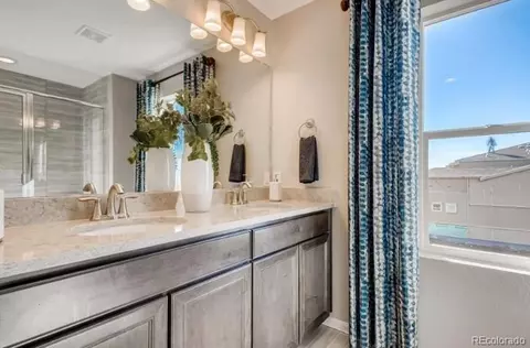 Bath - 23772 E 33rd Pl, Aurora, CO 80019 photo 1 of 1