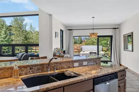Kitchen - 10 Dylan Ct, Dillon, CO 80435 photo 4 of 5