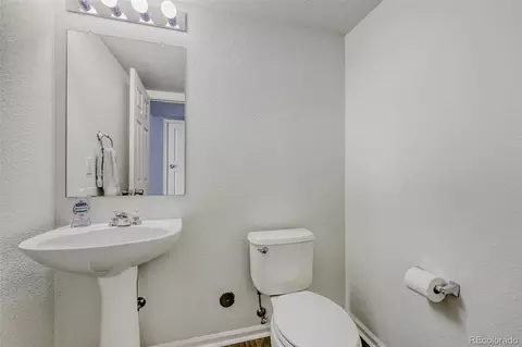 Bath - 5384 Perth Ct, Denver, CO 80249 photo 1 of 4