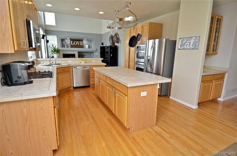 535 Columbine Dr, Bennett, CO 80102 photo 11