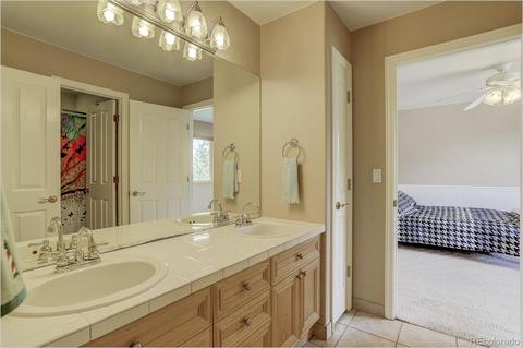 17663 E Peakview Ave, Aurora, CO 80016 photo 22
