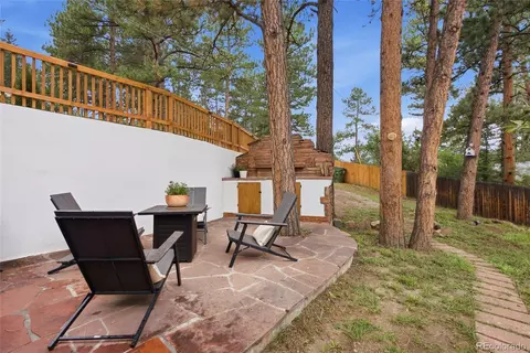 Exterior - 4804 S Pine Rd, Evergreen, CO 80439 photo 2 of 7