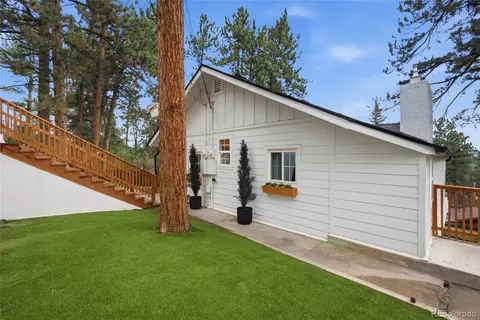 Exterior - 4804 S Pine Rd, Evergreen, CO 80439 photo 4 of 7