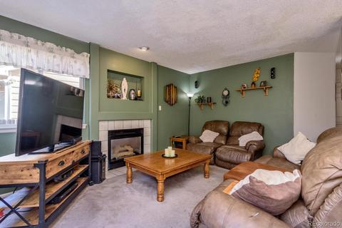19403 E 42nd Ave, Denver, CO 80249 photo 9