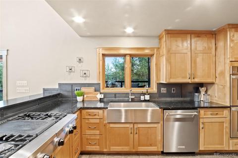 8257 S Summit Dr, Morrison, CO 80465 photo 34