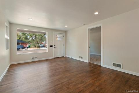 5550 Cody Ct, Arvada, CO 80002 photo 3