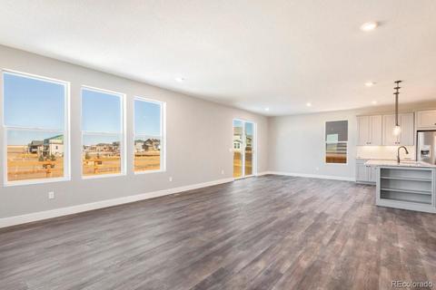27531 E 7th Dr, Aurora, CO 80018 photo 7