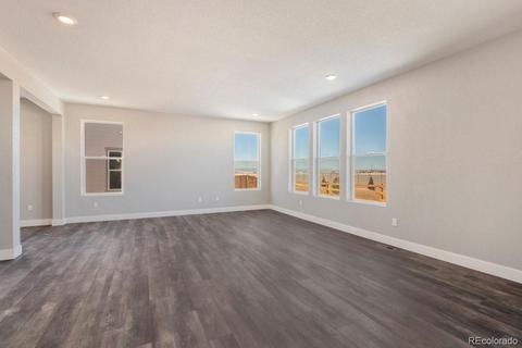 27531 E 7th Dr, Aurora, CO 80018 photo 11