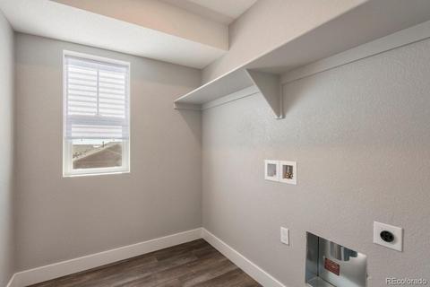 27531 E 7th Dr, Aurora, CO 80018 photo 23