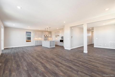 27531 E 7th Dr, Aurora, CO 80018 photo 5
