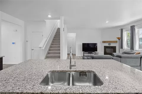 Kitchen - 26754 E Archer Ave, Aurora, CO 80018 photo 4 of 4
