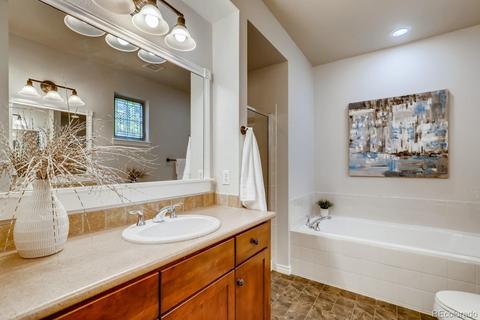 10520 E 28th Pl, Denver, CO 80238 photo 16