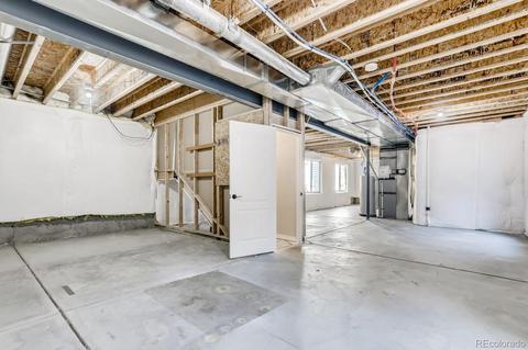 10520 E 28th Pl, Denver, CO 80238 photo 25