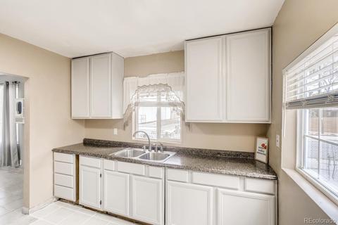 1536 Alton St, Aurora, CO 80010 photo 5