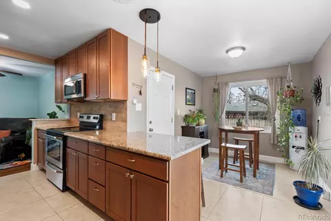 236 Lima St, Aurora, CO 80010 photo 12