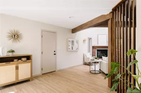 Entry Way - 1737 Hawthorn Pl, Boulder, CO 80304 photo 1 of 2
