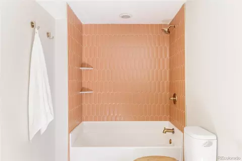 Bath - 1737 Hawthorn Pl, Boulder, CO 80304 photo 5 of 5