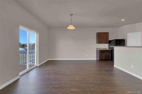 47367 Lilac Ave, Bennett, CO 80102 photo 4