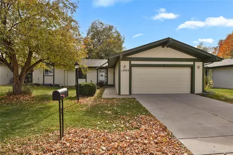 12072 E Maple Ave, Aurora, CO 80012