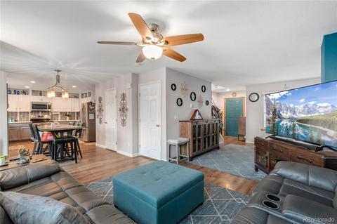 4405 E 94th Pl, Thornton, CO 80229 photo 8