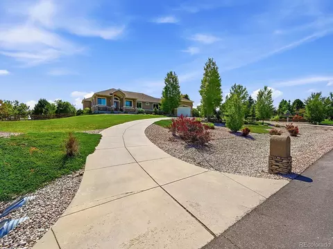 8898 Longs Peak Cir, Windsor, CO 80550