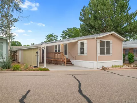 605 W 57th St, Loveland, CO 80538
