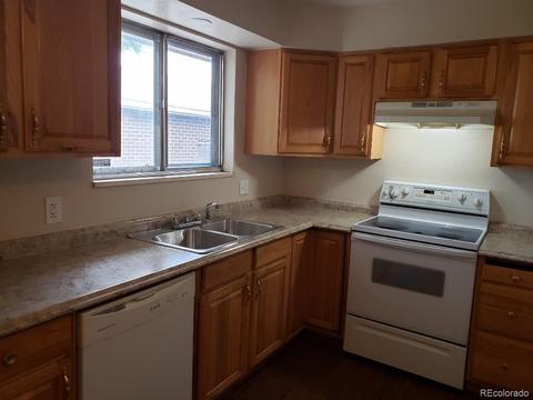 12975 E 50th Ave, Denver, CO 80239 photo 8