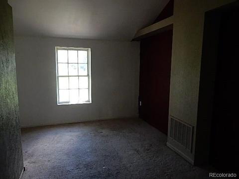 1275 Iola St, Aurora, CO 80010 photo 4