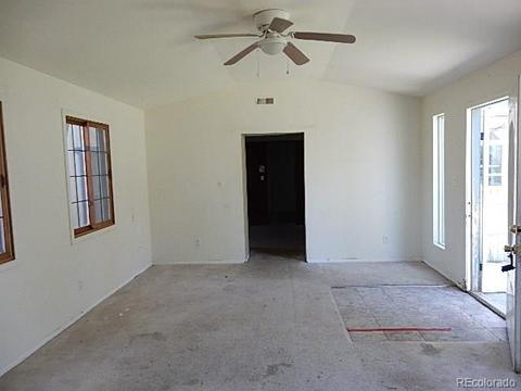 1275 Iola St, Aurora, CO 80010 photo 2