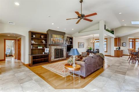 7100 Oak St, Arvada, CO 80004 photo 4