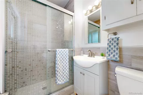Bath - 6962 E Cornell Ave, Denver, CO 80224 photo 1 of 3