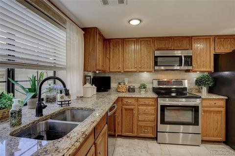 12521 Evans Cir #A, Aurora, CO 80014 photo 9