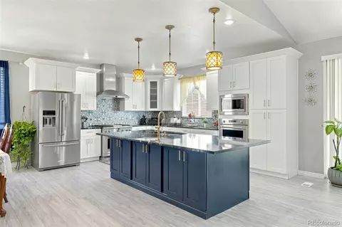 Kitchen - 2394 S Manila Rd, Bennett, CO 80102 photo 2 of 5