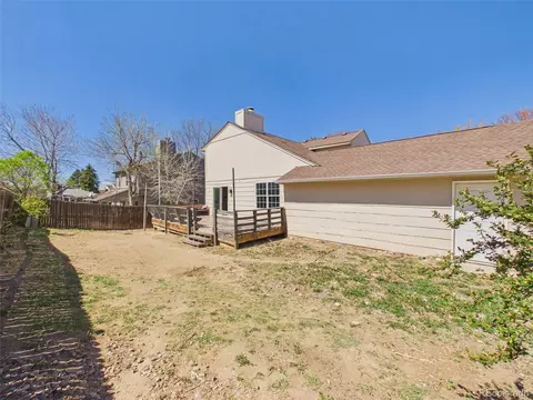 Exterior - 17434 E Ford Dr, Aurora, CO 80017 photo 3 of 4