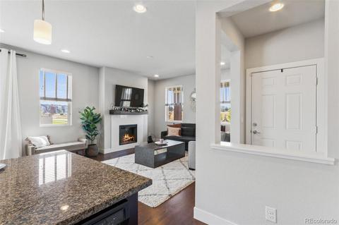 15897 Elk Pl, Denver, CO 80239 photo 15