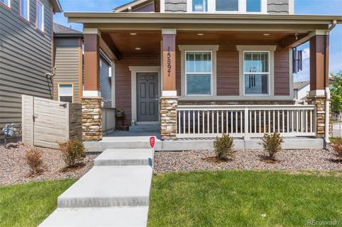 15897 Elk Pl, Denver, CO 80239 photo 1