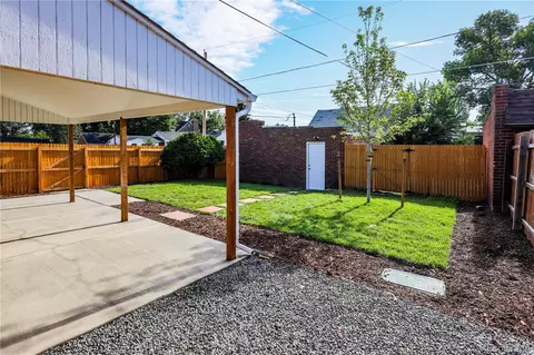 Exterior - 2590 Grape St, Denver, CO 80207 photo 4 of 5