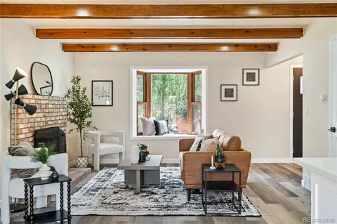 5599 W Maplewood Pl, Littleton, CO 80123