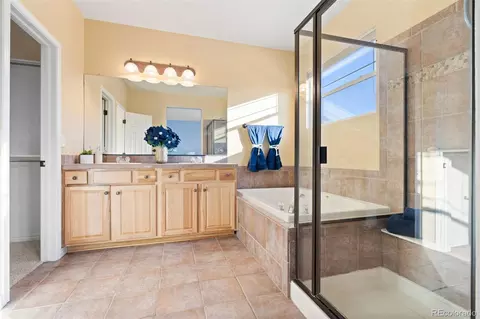 25074 E 2nd Ave, Aurora, CO 80018 photo 25
